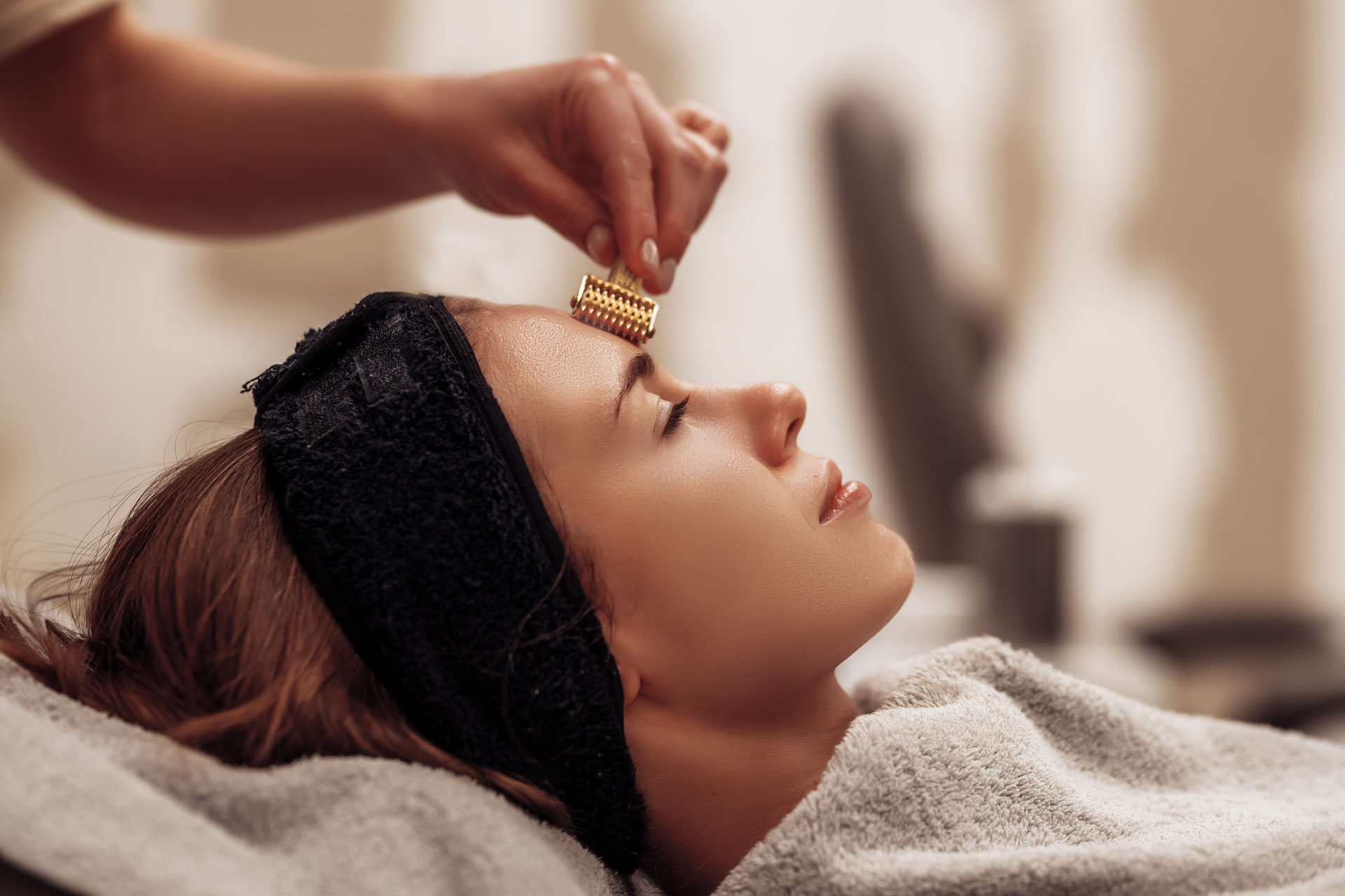 Dermaplaning